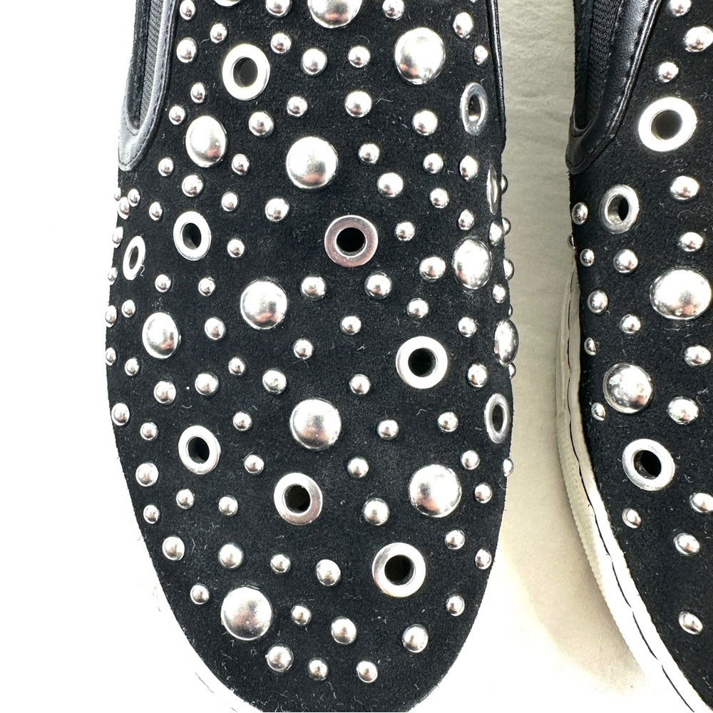 Sam Edelman Black Suede Women Size 9.5 Low Top Slip On Sneaker Grommets Studs - Picture 6 of 8